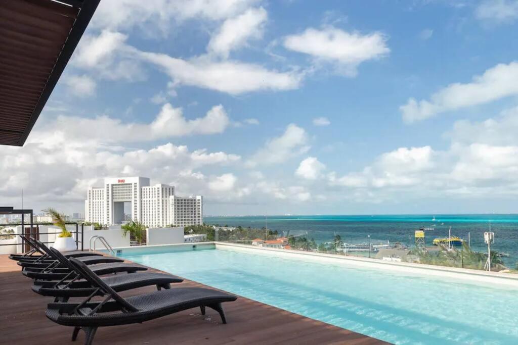 Beautiful Room Well Located In The Hotel Zone Of Cancun Exterior photo